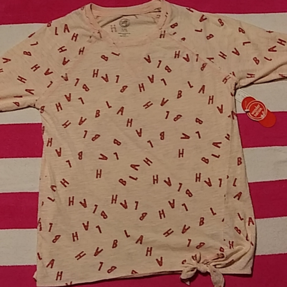 long sleved girls shirt